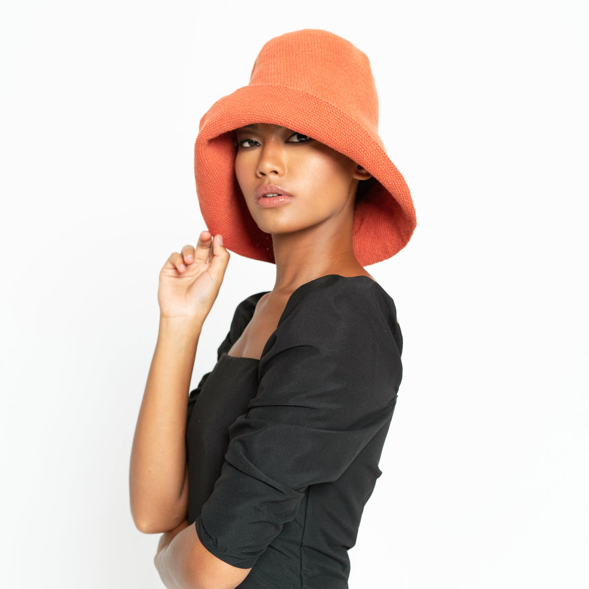 BLOOM Crochet Hat in Burnt Sienna