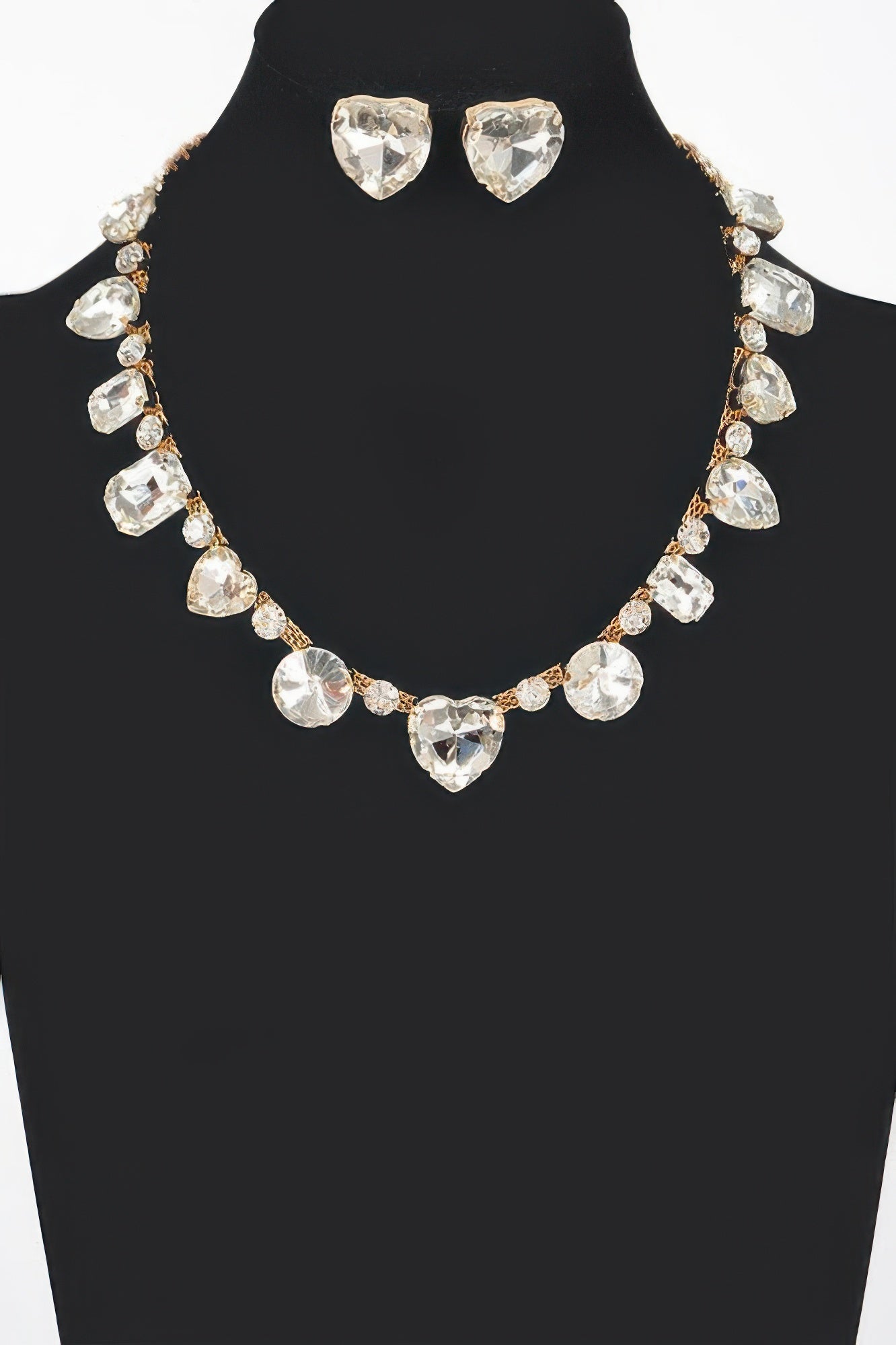 FIFTH AVENUE Stone Necklace and Earring Set: BYMANYC ® New York