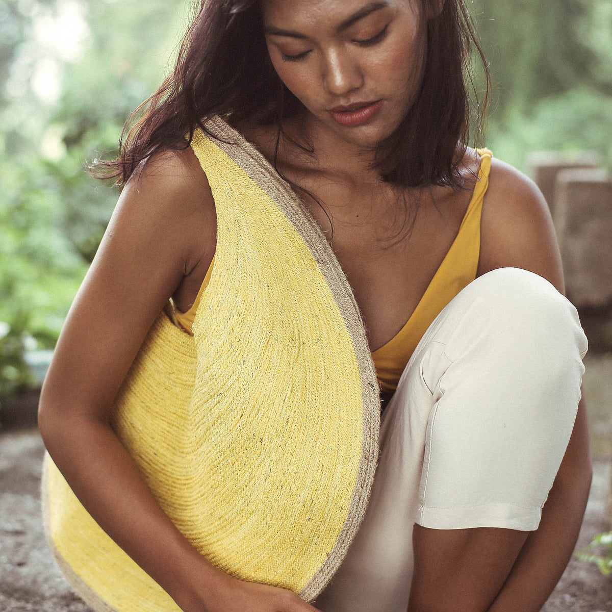 The Solo Citroen Jute Bag in Yellow