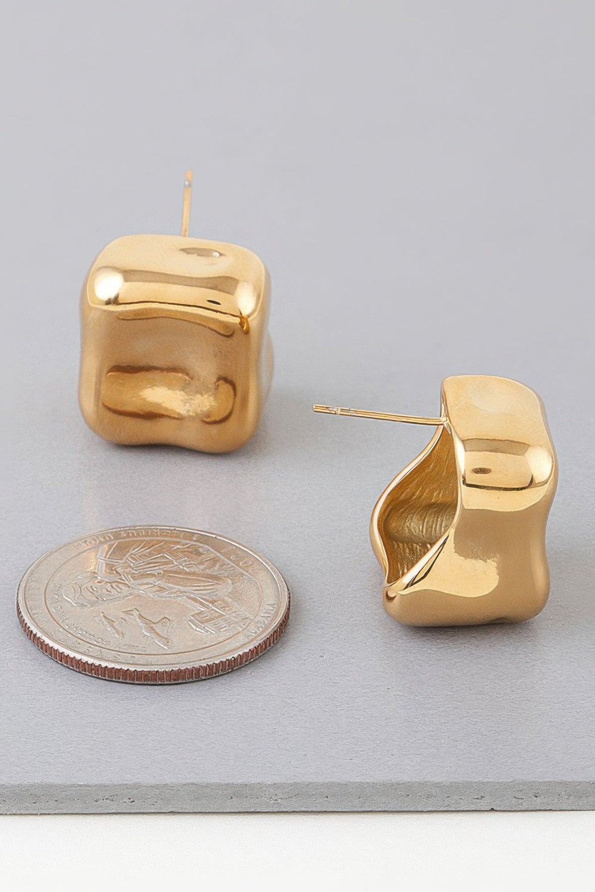 WOMEN'S EARRINGS Trending Prêt-À-Porter New Collection MADISON AVENUE BYMANYC ® New York