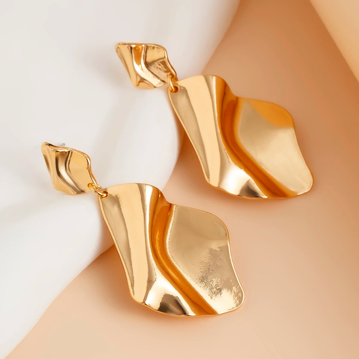 WOMEN'S EARRINGS Gold Color HUDSON - BYMANYC ® New York