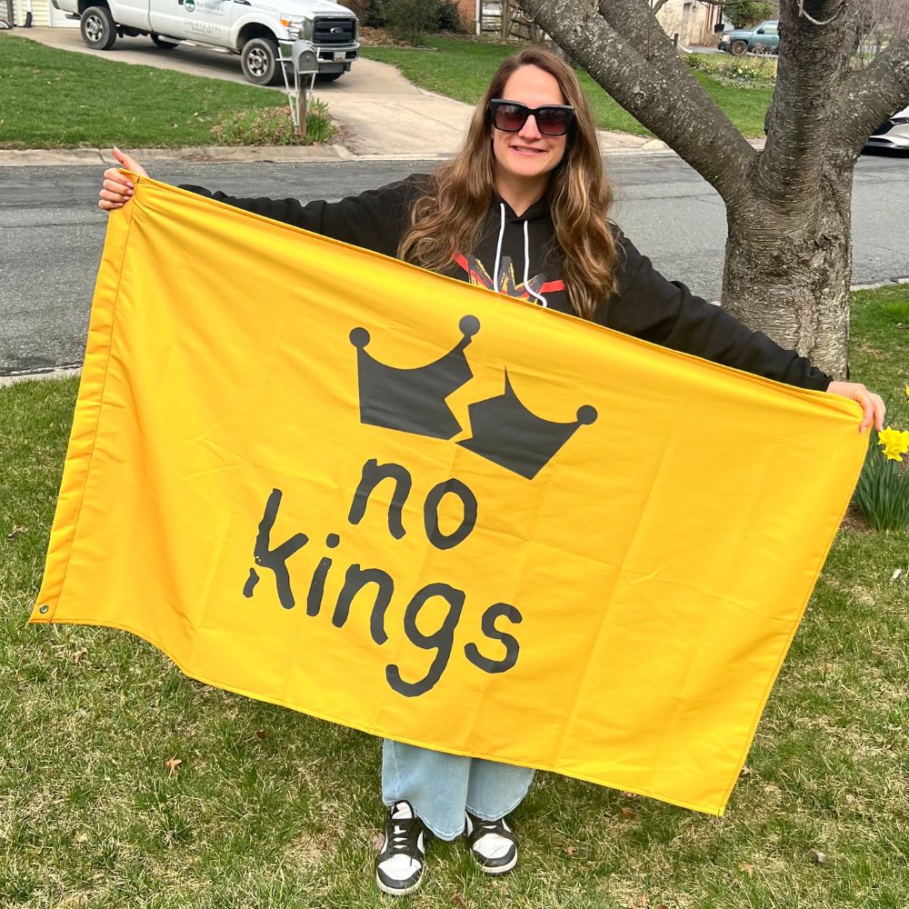 Broken Crown Flag