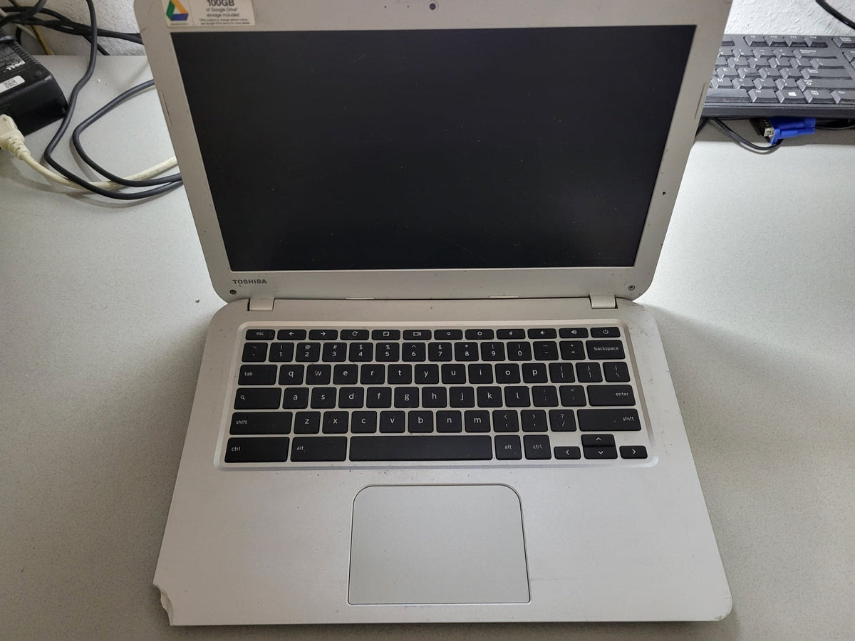 Toshiba Chromebook CB35-A3120 Intel Motherboard and Other Parts A000286720 86