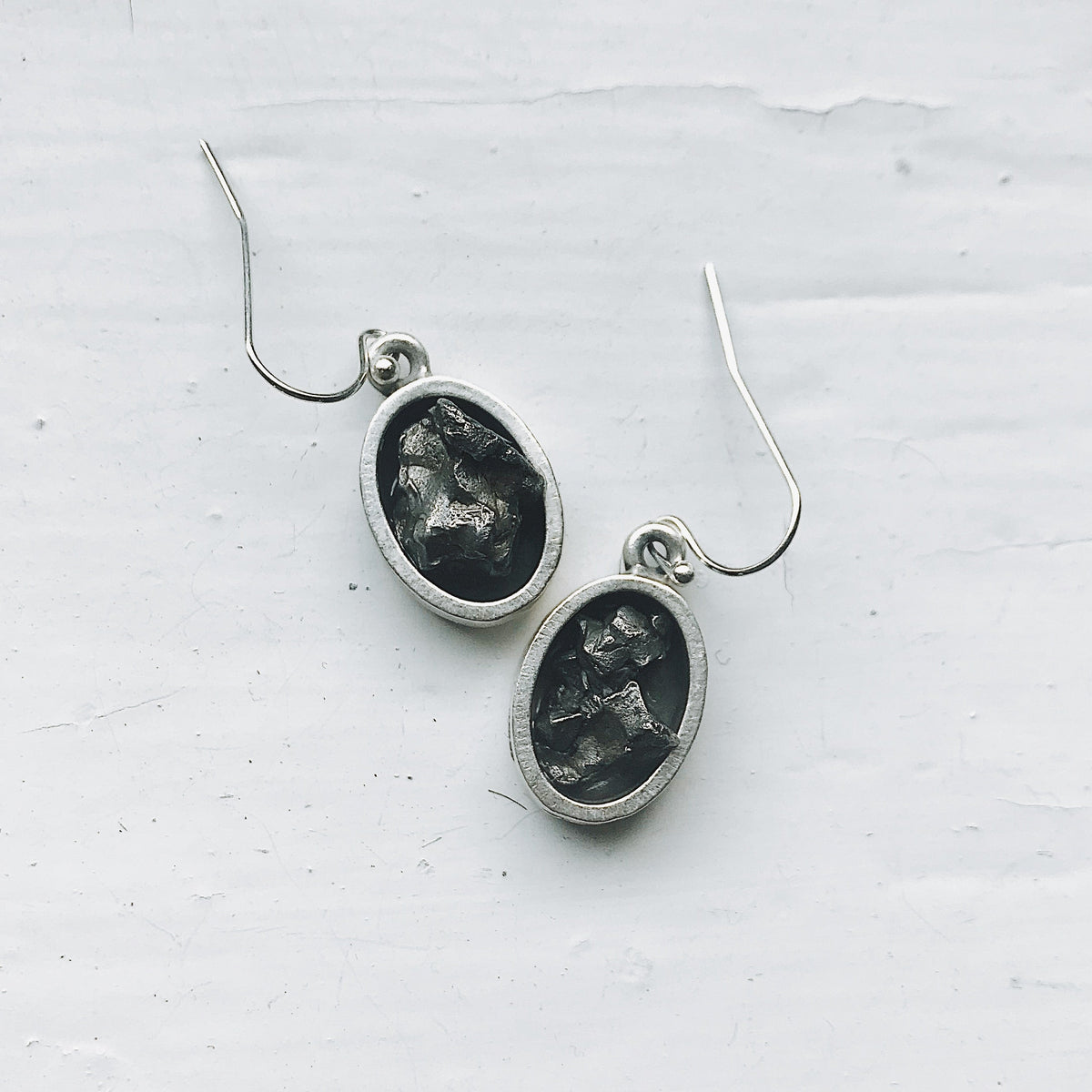 Oval Dangle Earrings With Raw Meteorite