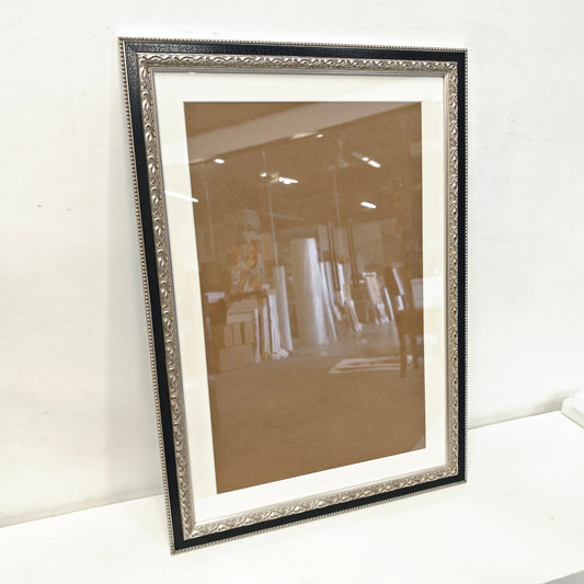 20x28 Inches Solid Wood Picture Frame – Replaceable Canvas Art Frame with Organic Glass, Elegant Framed Wall Decor for Living Room and Bedroom