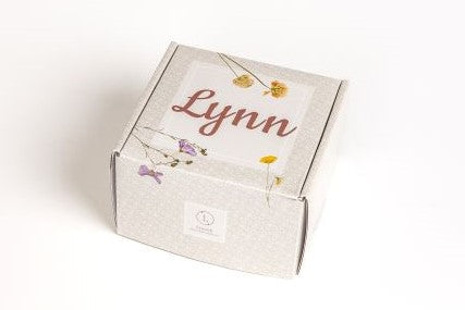 Green Lemon Spa Gift Box – Candle, Shower Steamers & Eye Mask