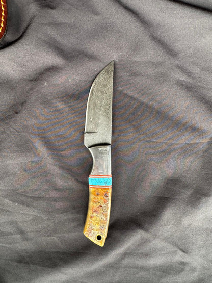 Titan "Amber Mesa" Damascus Skinner | Genuine Damascus Steel Blade, Turquoise Inlay TIK-017
