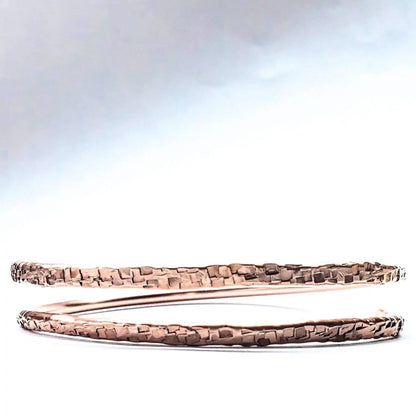 8 Gauge Handmade Hammer Textured Sculpted Full Overlap Copper Bangle