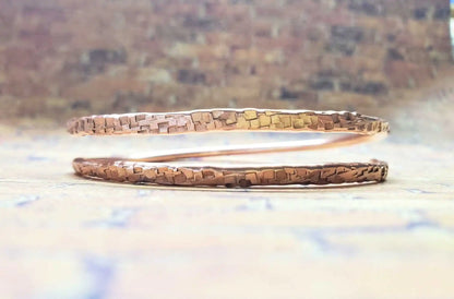 8 Gauge Handmade Hammer Textured Sculpted Full Overlap Copper Bangle