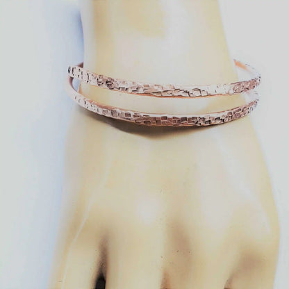 8 Gauge Handmade Hammer Textured Sculpted Full Overlap Copper Bangle