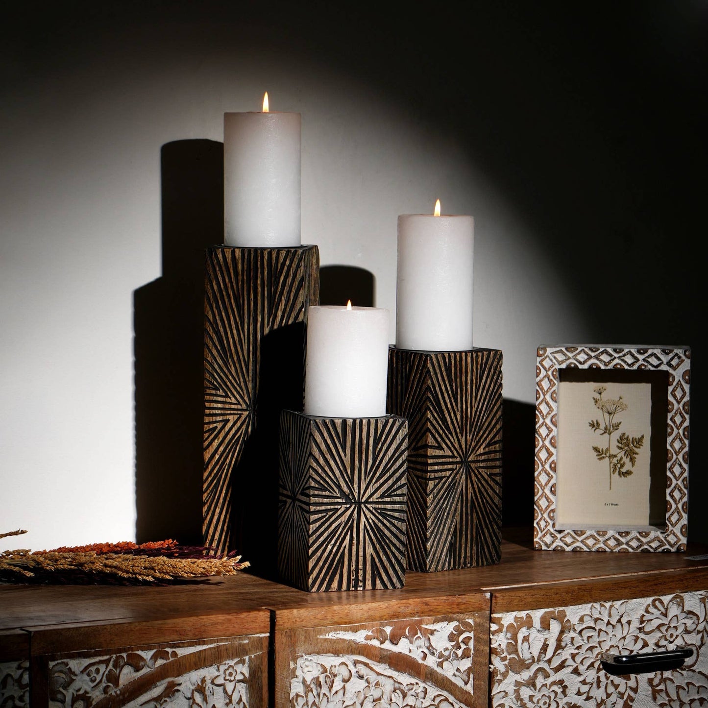 Elegent Wood Centerpiece Candle Holder- 4x12'– Elegant Candle Stand for Any Occasion