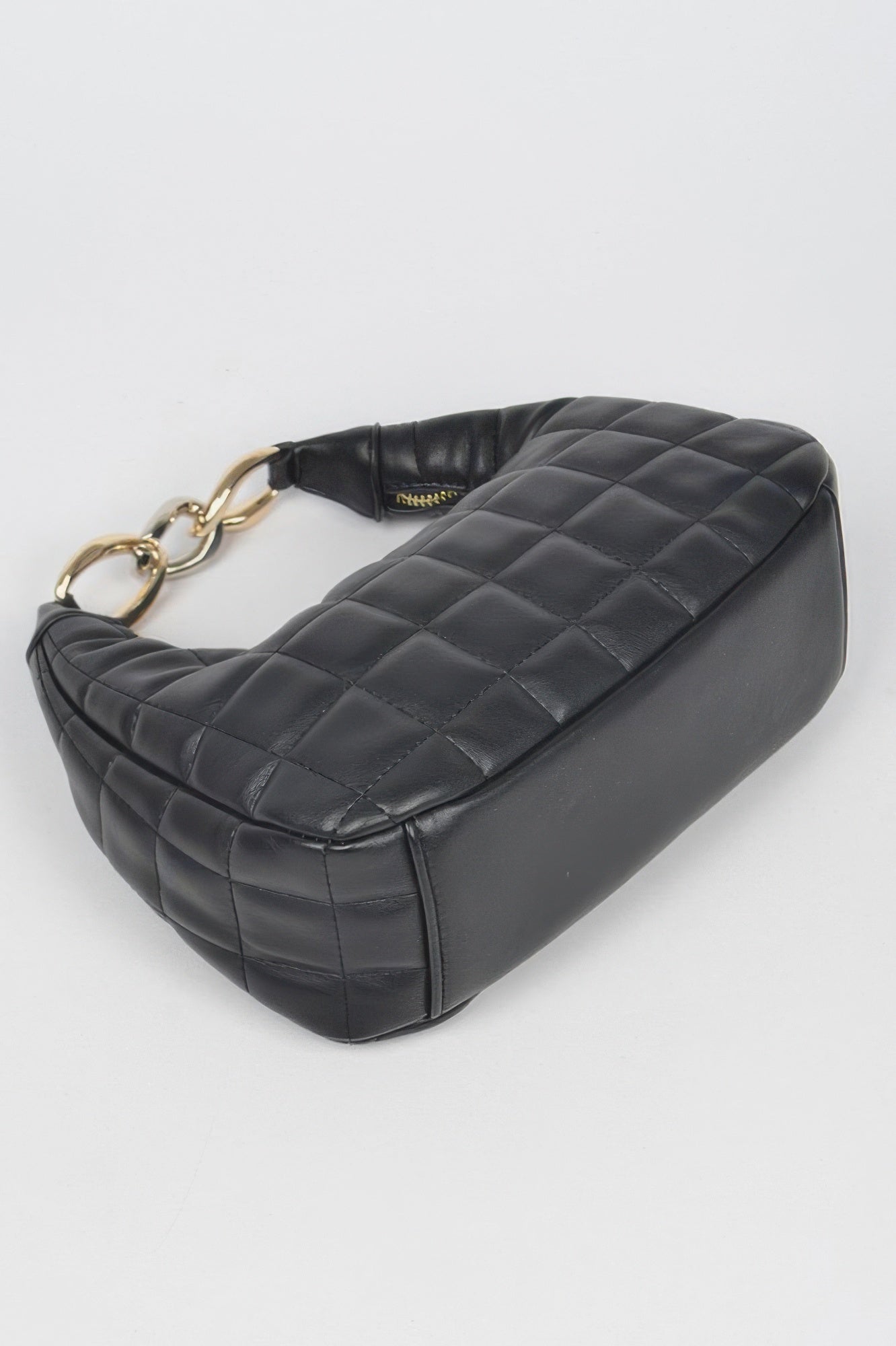 ASTOR Quilted Hobo Bag - New Collection Los Angeles - BYMANYC ® New York