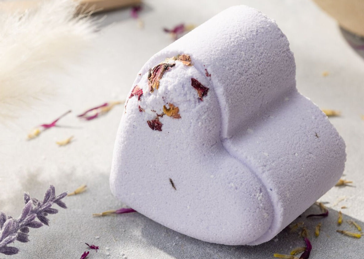 Heart-Shaped Shower Steamers Gift Set – 5 Personalized Aromatherapy Steamers