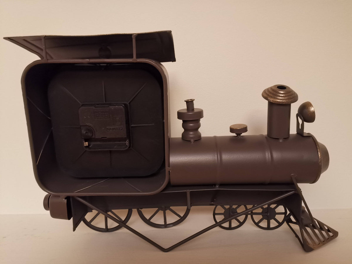 Table Clock - Old Train Table Clock