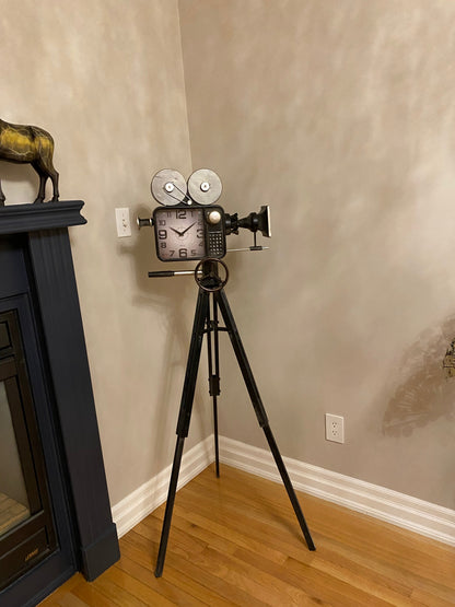 Vintage Movie Camera Miniature Ornamental Novelty Collectors Clock