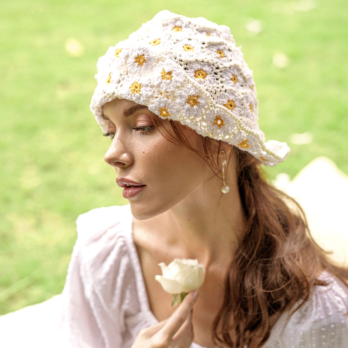 FLORA Crochet Hat in Off White