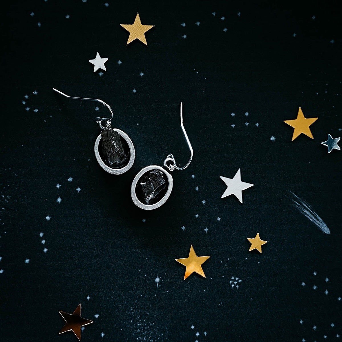 Oval Dangle Earrings With Raw Meteorite
