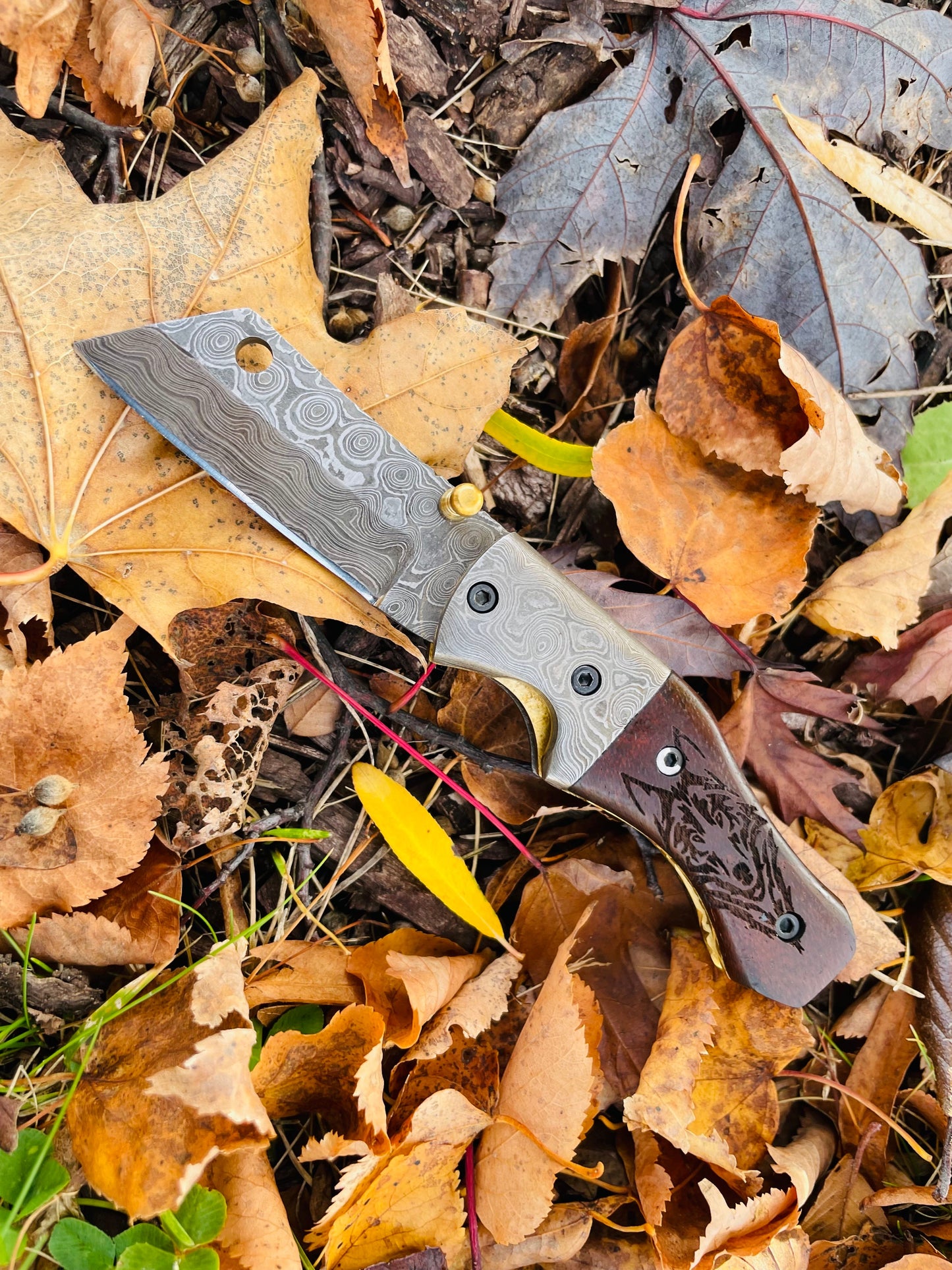 Damascus Steel Handmade Folding Knife Wolf Engraved TF-083 Limited Run