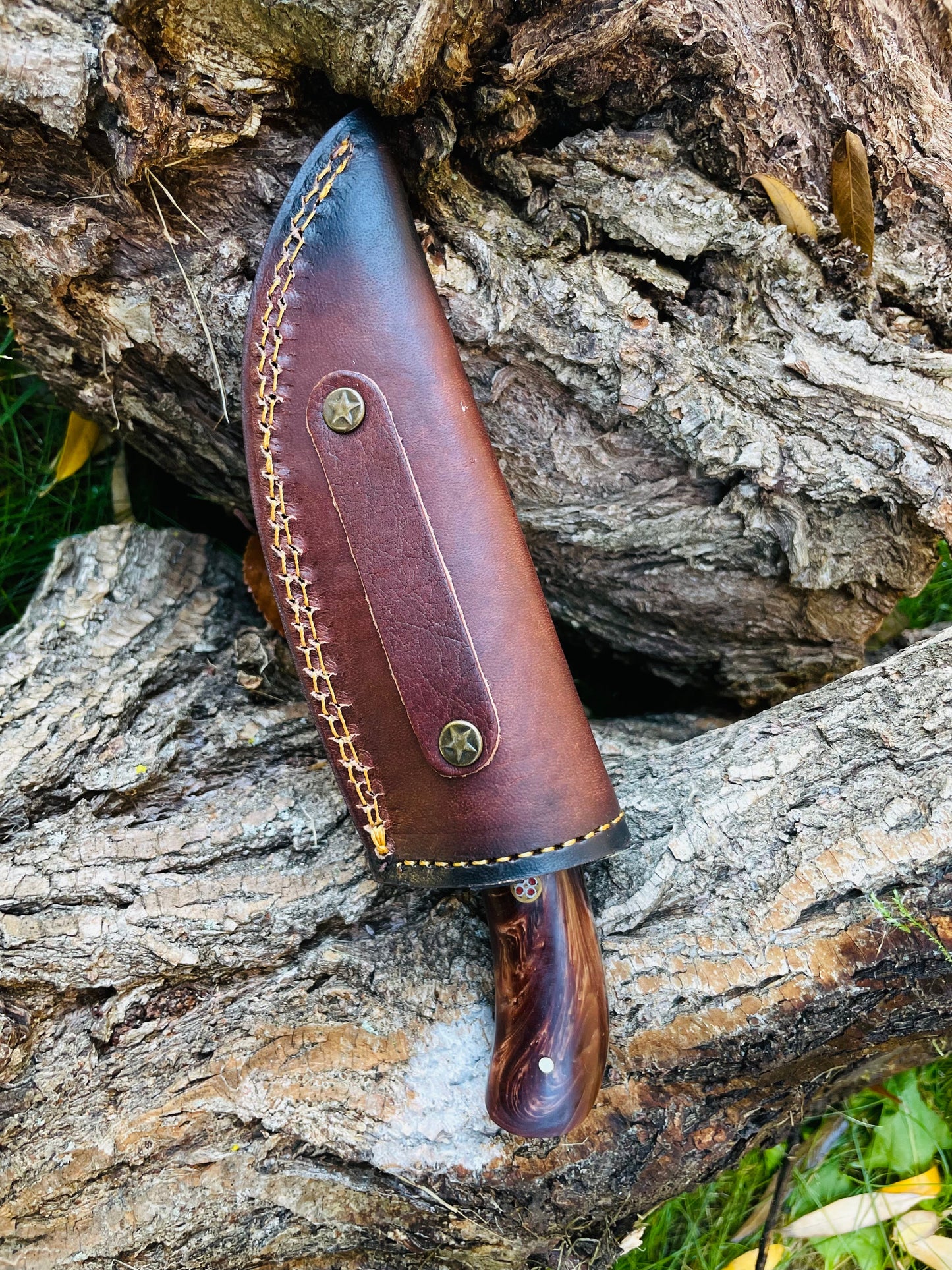 Hand Forged Knife, Damascus Knife, Drop- Style Blade, Acrylic Scales by Titan TK-053 (1)