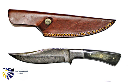 Hand Forged Damascus Knife , HUNTING KNIFE by TITAN TD-193