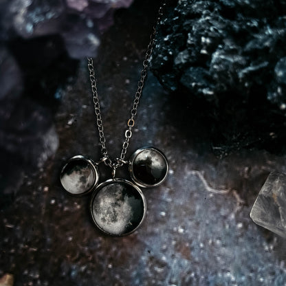 My Moon Family Clustered Necklace - Multiple Phases