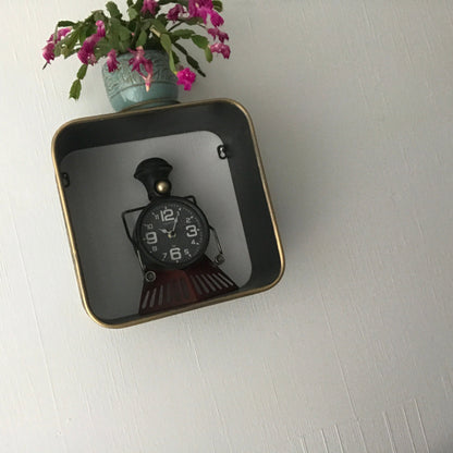 Wall Rack - Stylish Creative Metal Wall Shelf/Rack