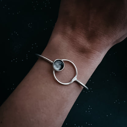 Personalized My Moon Bracelet With Circle Clasp