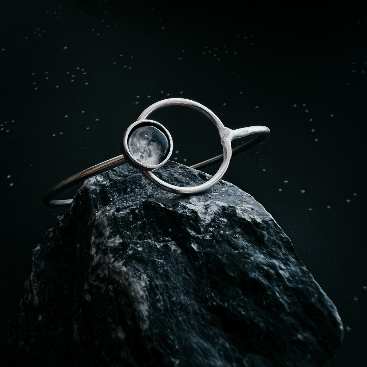 Personalized My Moon Bracelet With Circle Clasp