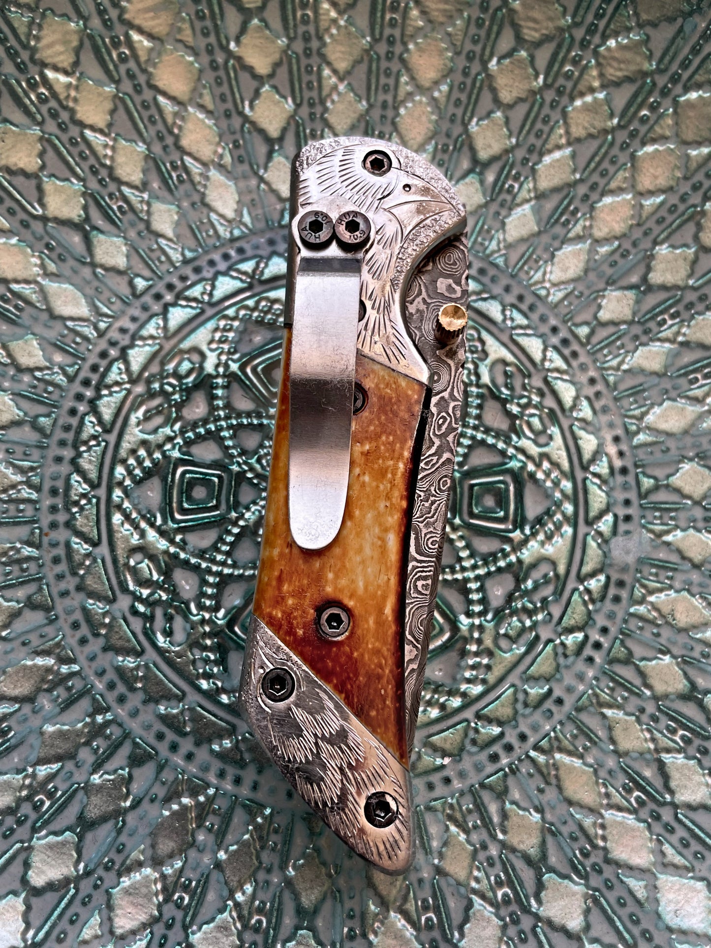 Titan American Eagle - Raindrop Damascus Folding Blade/ EDC/ Eagle Engraved Steel Bolster TF-021X