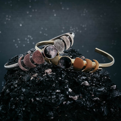 My Moon Cuff Bracelet With Lunar Phases - Gold or Silver Tone