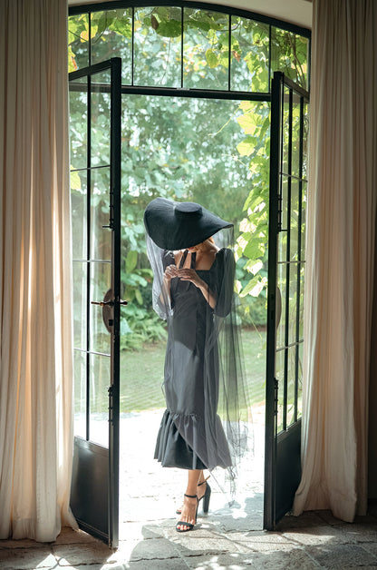 LOLA Wide Brim Jute Straw Hat in Black