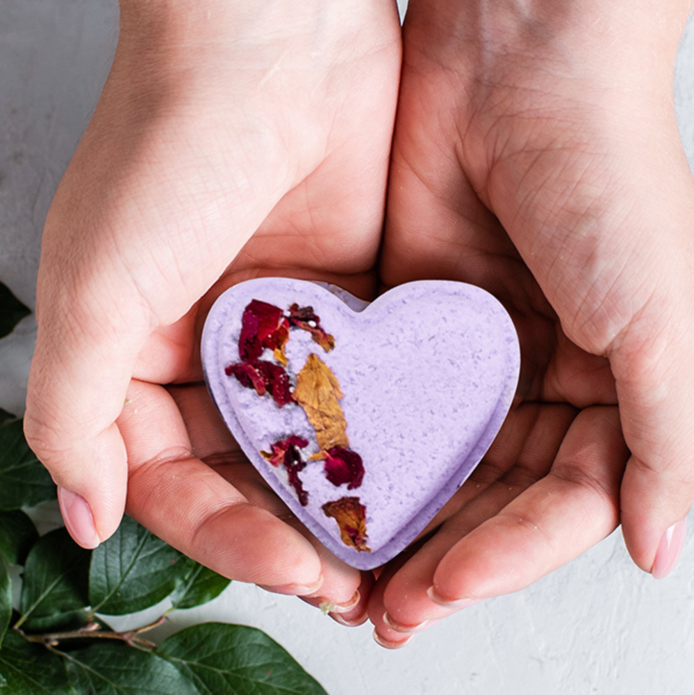 CBD Lavender Bath Bomb Gift Set – 8 Handmade Bath Bombs