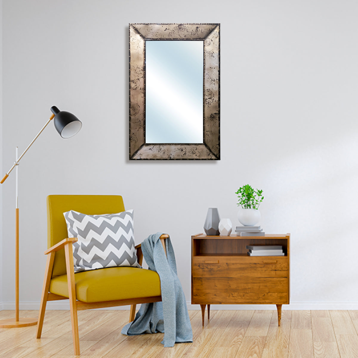 Salome Mirror