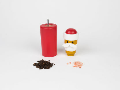 7.5" SHORT SANTA CLAUS SALT & PEPPER MILL