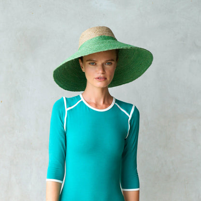 The Riri Duo Jute Straw Hat in Natural & Kelly Green