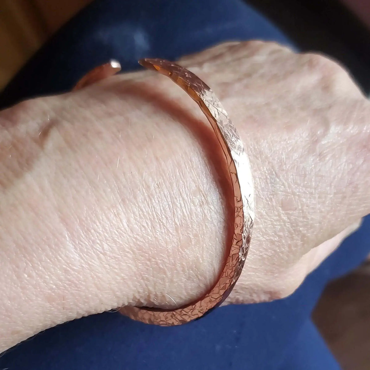 Stackable Copper Hammered Open Double Canted Angle Bangles