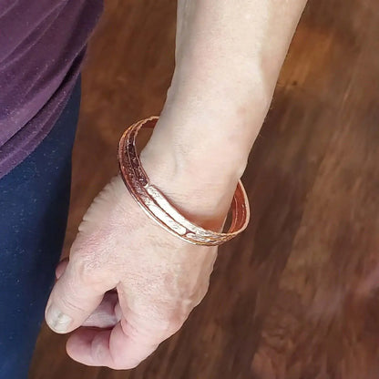 Stackable Copper Hammered Open Double Canted Angle Bangles