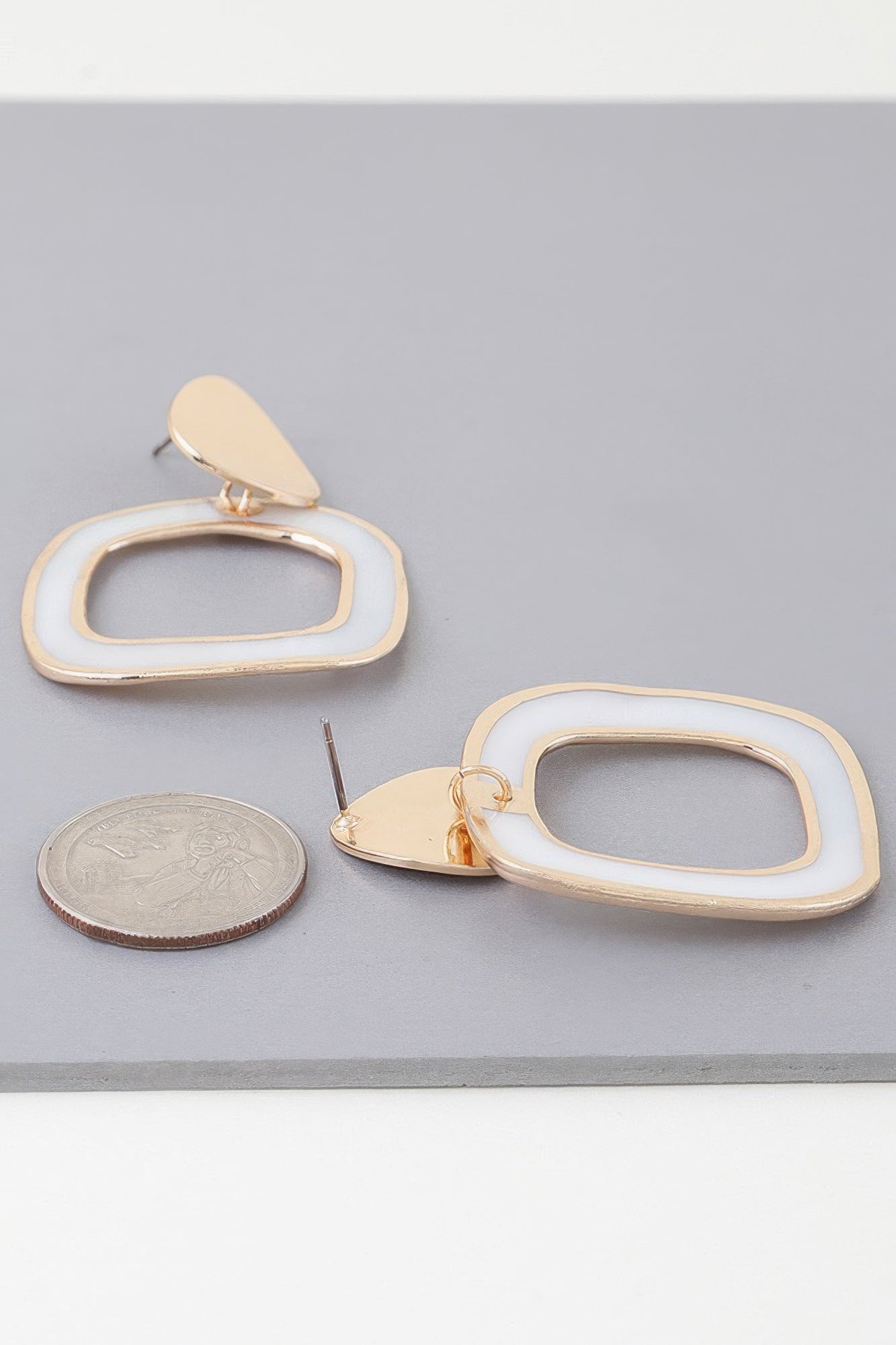 WOMEN'S EARRINGS Trending Prêt-À-Porter New Collection UPPER EAST SIDE BYMANYC ® New York