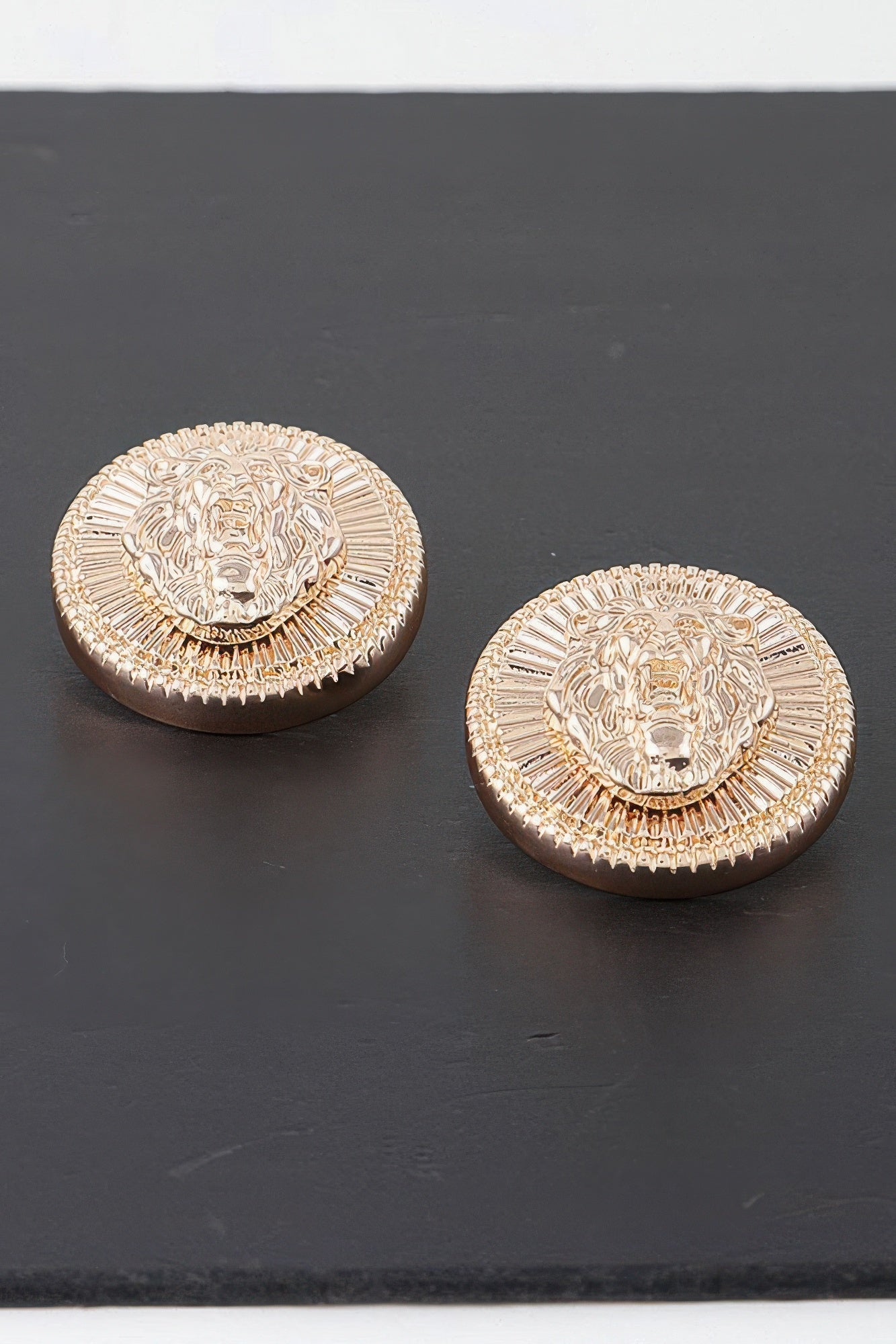 WOMEN'S EARRINGS Trending Prêt-À-Porter New Collection FIFTH AVENUE BYMANYC ® New York