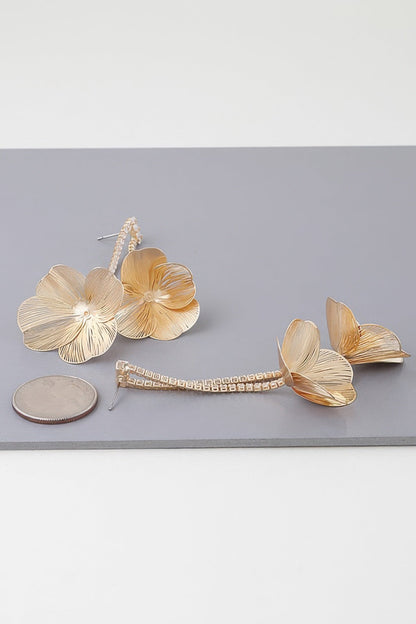 Women's Delicate Blossom Jewel Dangle Earrings Prêt-À-Porter BYMANYC ® New York - New Collection