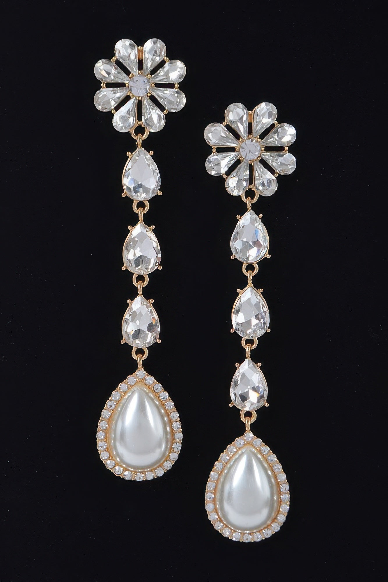 WOMEN'S EARRINGS Trending Prêt-À-Porter New Collection HERALD SQUARE BYMANYC ® New York
