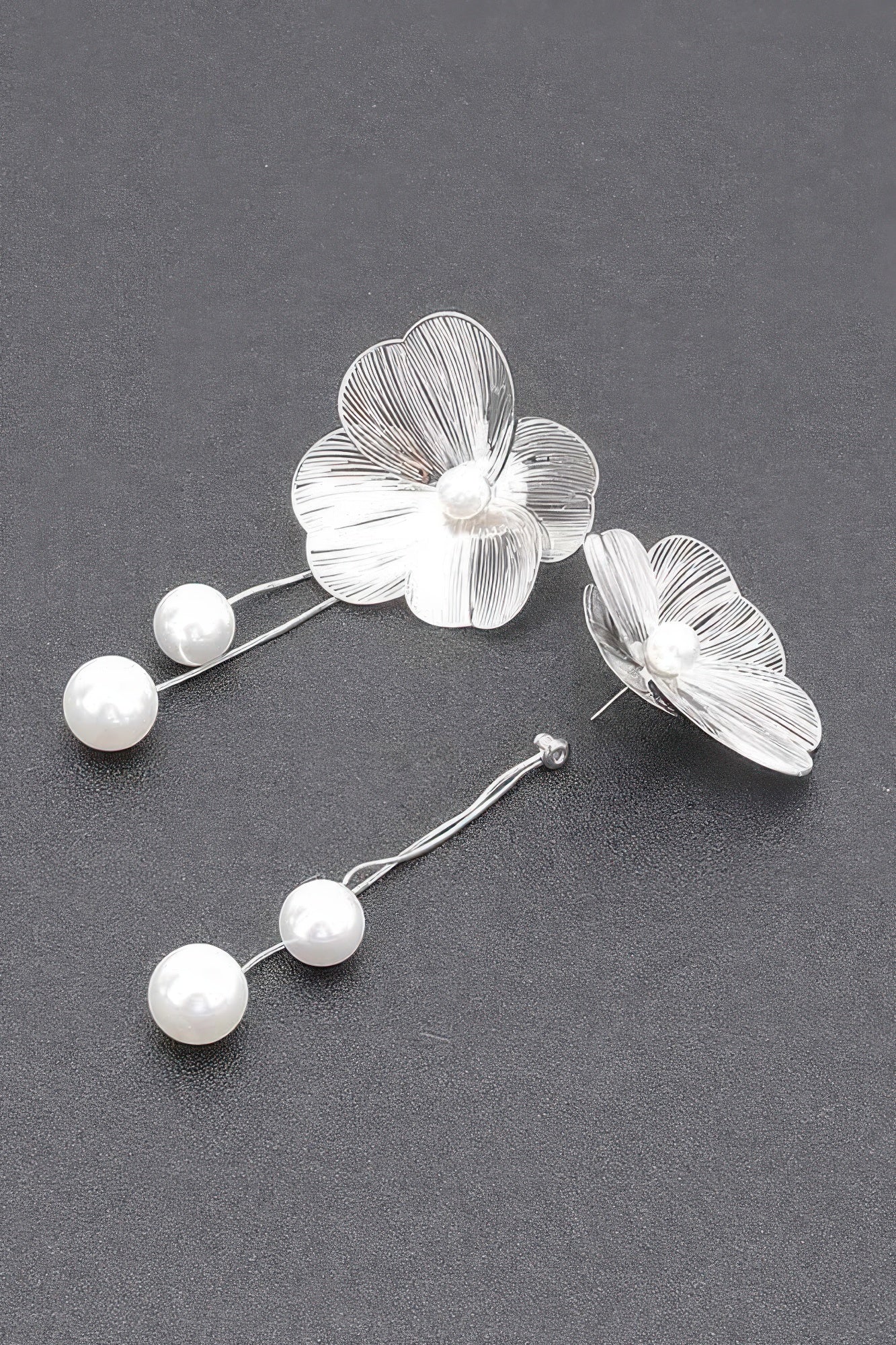 WOMEN'S EARRINGS Trending Prêt-À-Porter New Collection UNION SQUARE BYMANYC ® New York