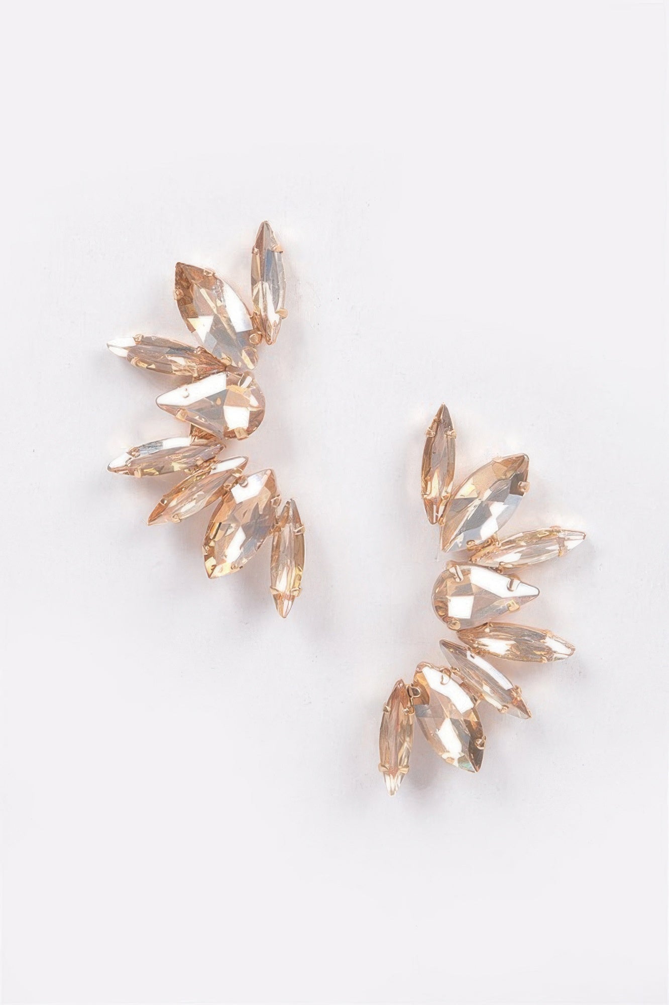 WOMEN'S EARRINGS Elegant Prêt-À-Porter New Collection GREENWICH VILLAGE BYMANYC ® New York
