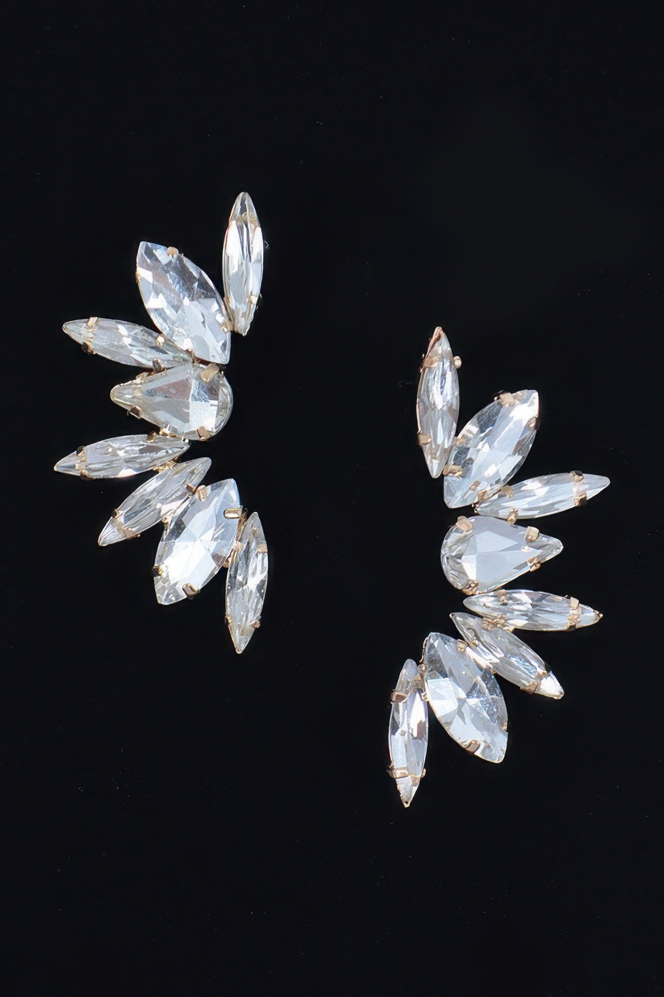 WOMEN'S EARRINGS Elegant Prêt-À-Porter New Collection GREENWICH VILLAGE BYMANYC ® New York