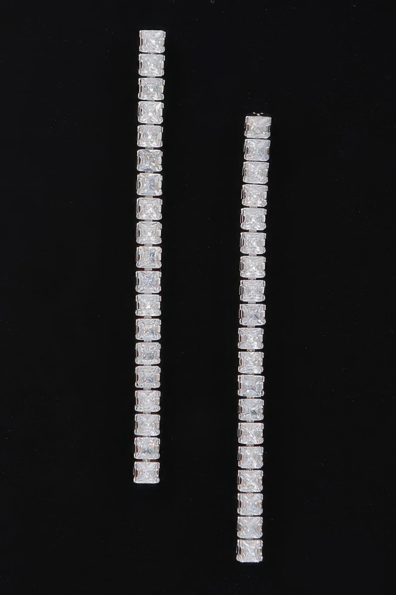 WOMEN'S EARRINGS Elegant Prêt-À-Porter New Collection FIFTH AVENUE BYMANYC ® New York