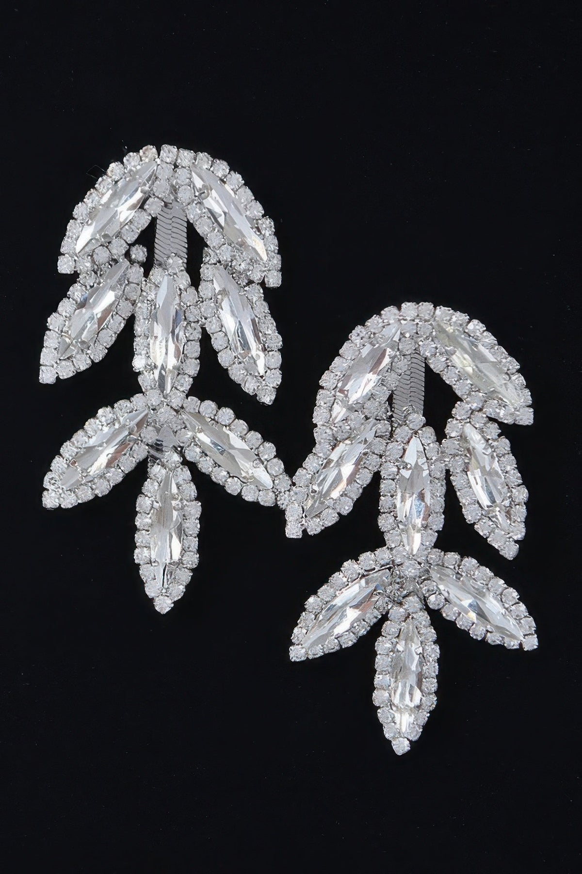 WOMEN'S EARRINGS Elegant Prêt-À-Porter New Collection HERALD SQUARE BYMANYC ® New York