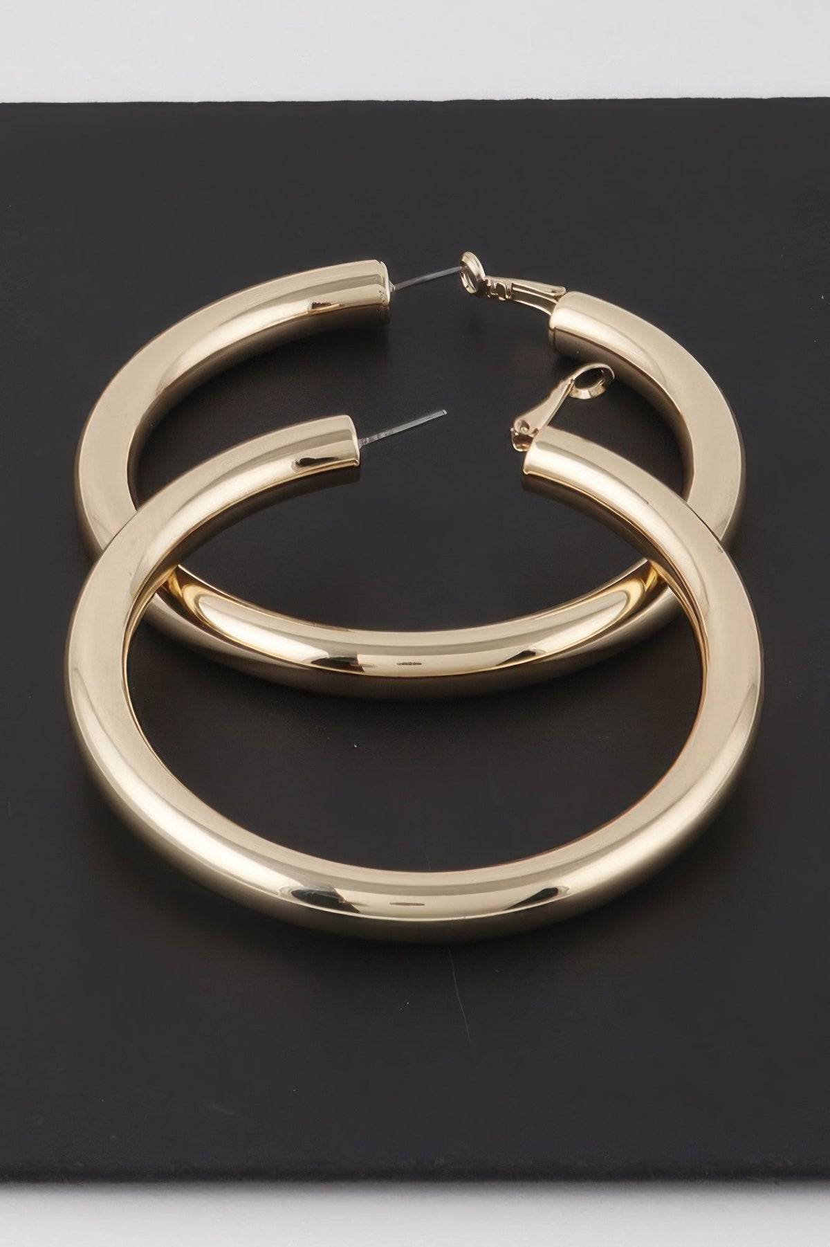 WOMEN'S EARRINGS Elegant Prêt-À-Porter New Collection GRAMERCY PARK BYMANYC ® New York