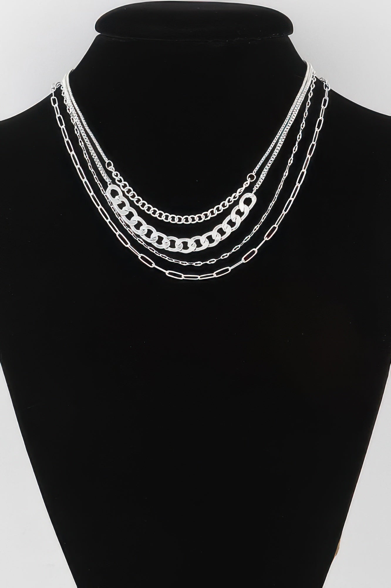 WOMEN'S NECKLACE Elegant Prêt-À-Porter New Collection WASHINGTON SQUARE BYMANYC ® New York