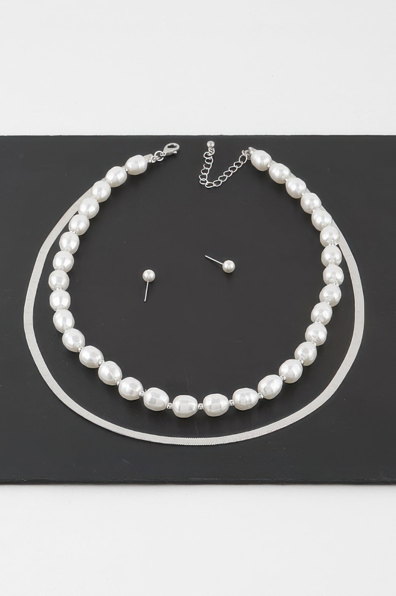 WOMEN'S NECKLACE Elegant Prêt-À-Porter New Collection UNION SQUARE BYMANYC ® New York
