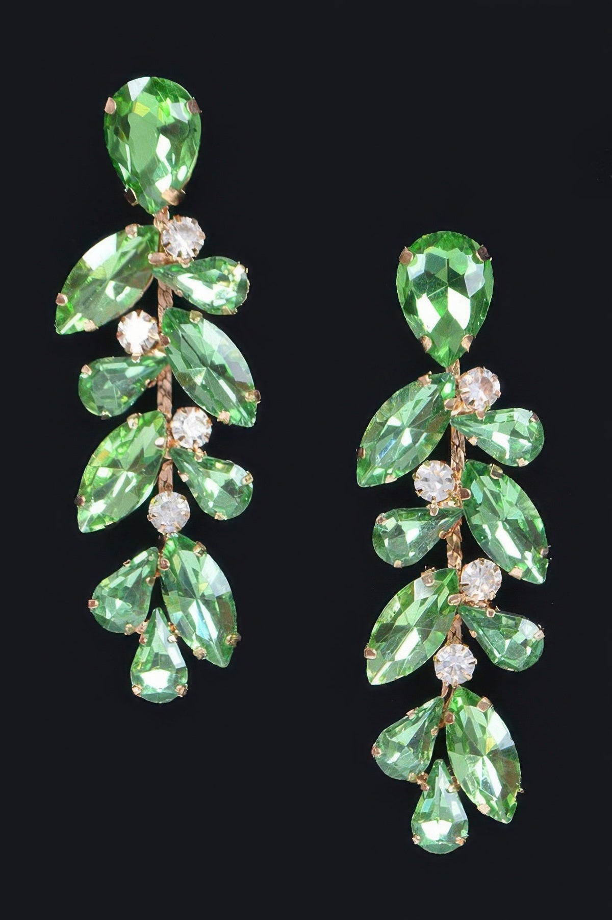 WOMEN'S EARRINGS Elegant Prêt-À-Porter New Collection NEW YORK BYMANYC ® New York